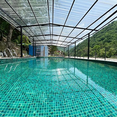 Dls Divine River Resort And Spa, Ришикеш Экстерьер фото
