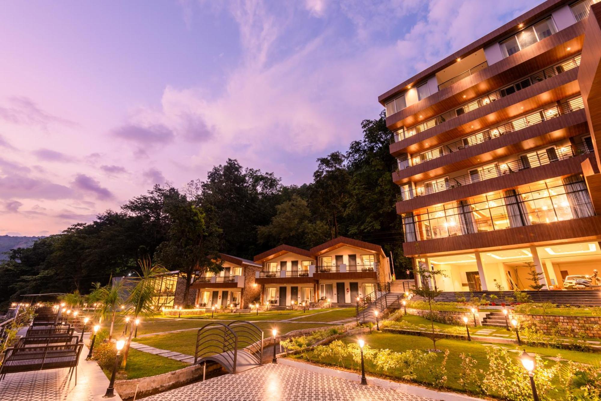Dls Divine River Resort And Spa, Ришикеш Экстерьер фото