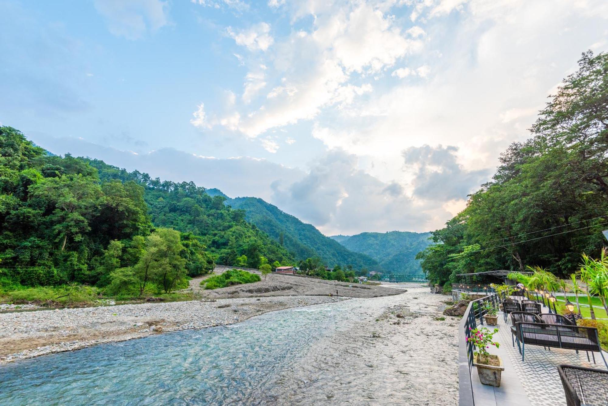 Dls Divine River Resort And Spa, Ришикеш Экстерьер фото
